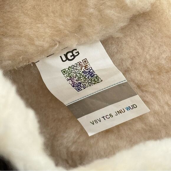 UGG Men’s M City Mini Boots Size 10 Dune Tan Waterproof Leather Winter Shoes - Picture 11 of 12